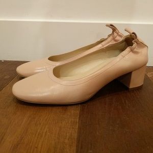 Leather Everlane Day Heel in Blush Pink